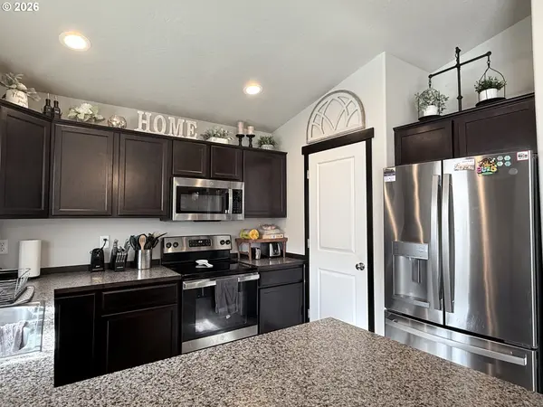 472 CARDINAL PL, Umatilla, OR 97882