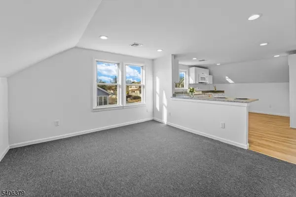 43 Hillcrest Ave, Franklin Twp., NJ 08873