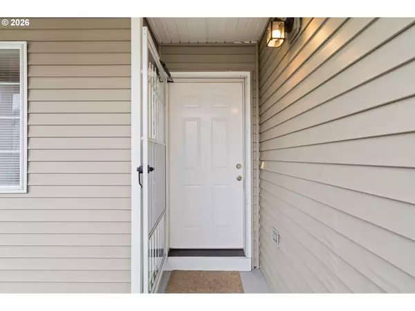 Portland, OR 97211,618 NE MARINERS LOOP