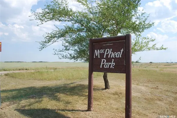 2 Douglas DRIVE, Mckillop Rm No. 220, SK S0G 4L0