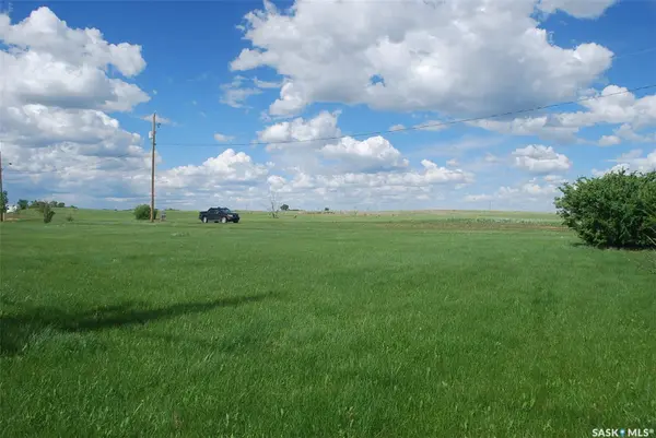 2 Douglas DRIVE, Mckillop Rm No. 220, SK S0G 4L0