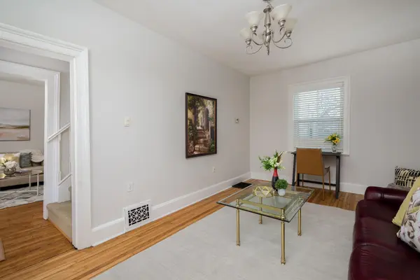 15 Elizabeth ST N, Brampton, ON L6X 1S1