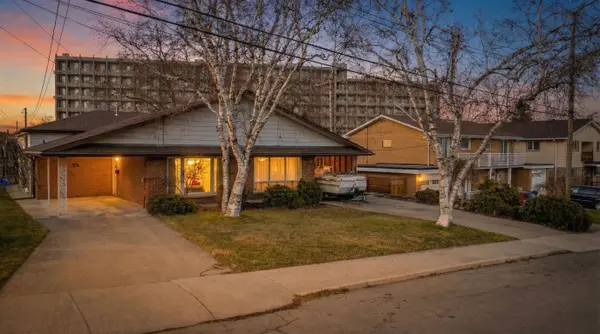 9 AMBROSE AVE,  Hamilton,  ON L8K 5N8