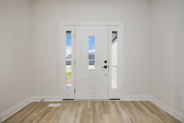 115 Addison AVE, Lucan Biddulph, ON N0M 2J0