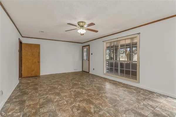 203 Thomas Road, Athens, LA 71003