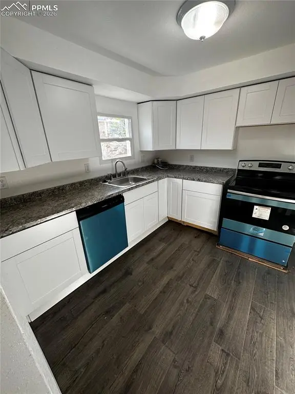 1520 E Ash ST, Pueblo, CO 81001