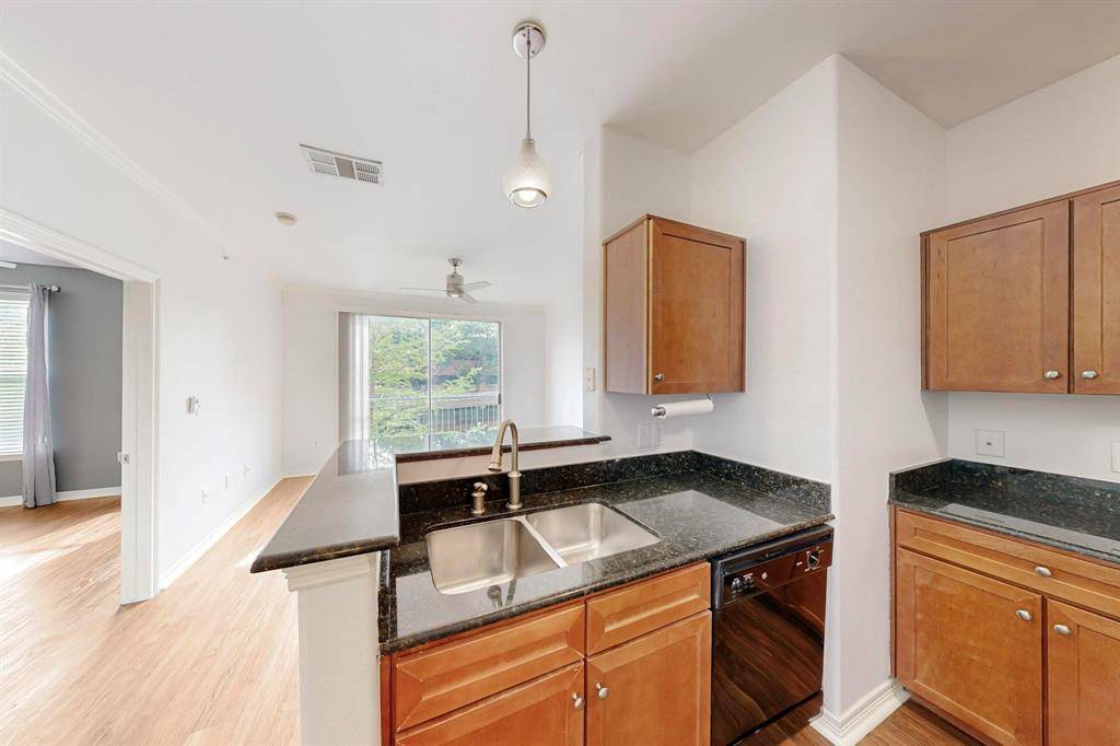 330 Las Colinas Boulevard E #342, Irving, TX 75039