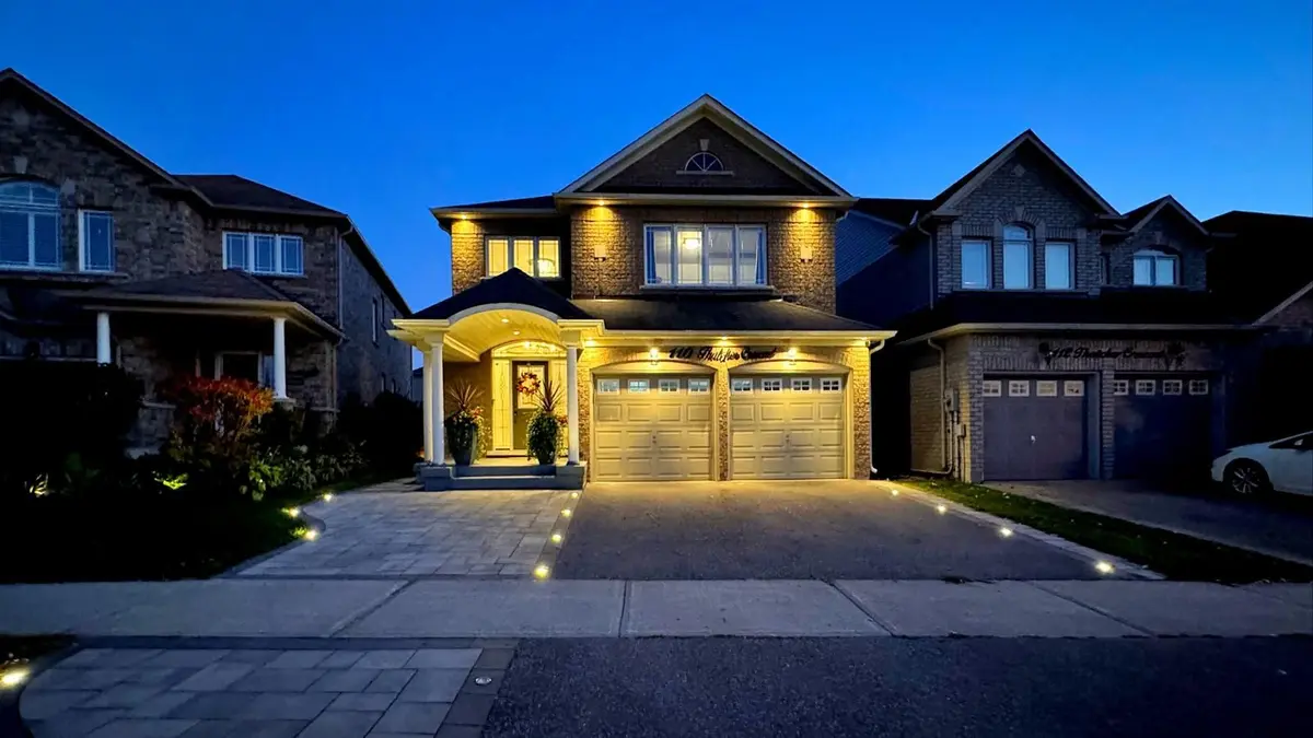 110 Thatcher CRES, East Gwillimbury, ON L9N 0B9