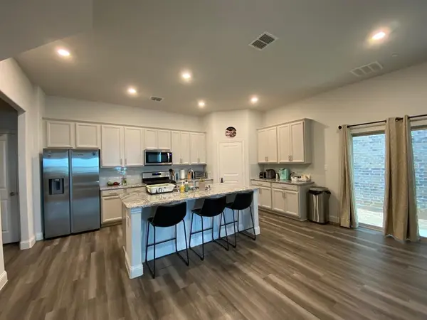 7421 Sunset Boulevard, Rowlett, TX 75088