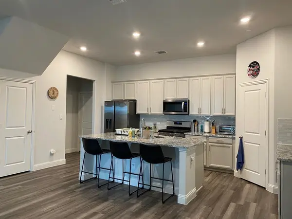 7421 Sunset Boulevard, Rowlett, TX 75088