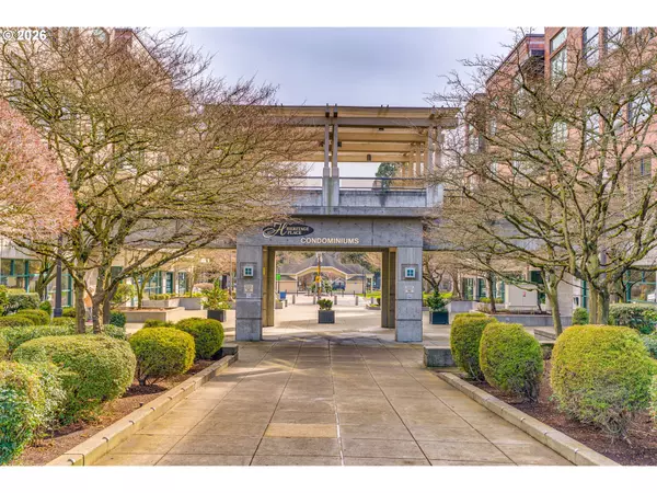 300 W 8TH ST W #236E, Vancouver, WA 98660