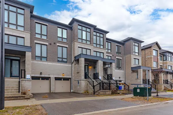 64 Douet LN, Ajax, ON L1Z 0V4