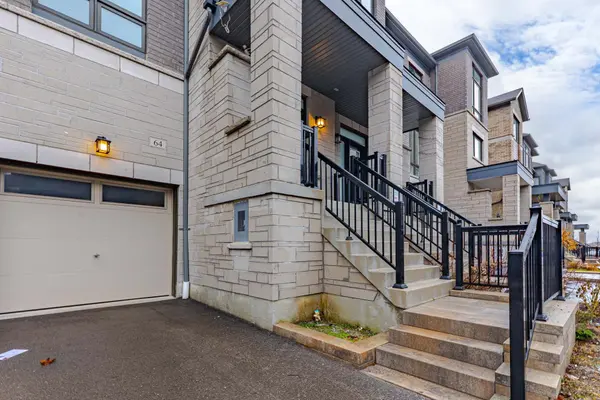 64 Douet LN, Ajax, ON L1Z 0V4