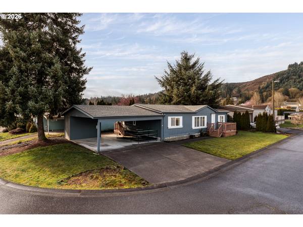 375 Metlako WAY #42, Columbia City, OR 97018