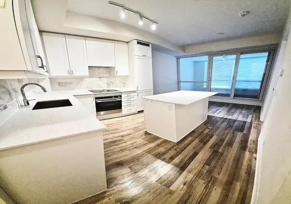 9085 Jane ST #1701, Vaughan, ON L4K 0L8