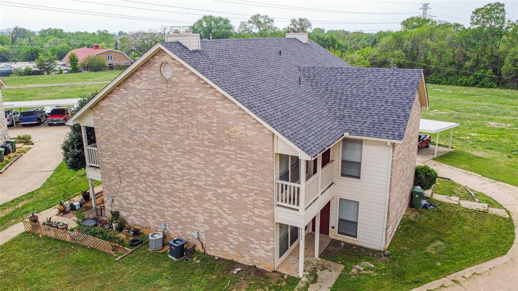 806 Treadwell Court #B, Hurst, TX 76053