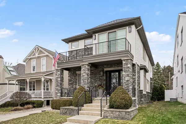 484 Park ST, Birmingham, MI 48009