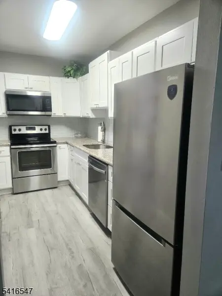 96D WHITE STR, Eatontown Boro, NJ 07724