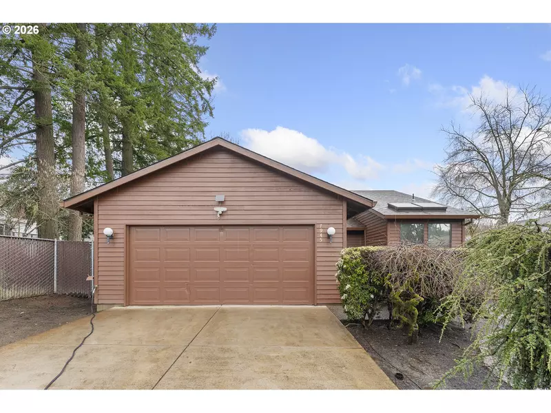 7945 SW SORRENTO RD, Beaverton, OR 97008