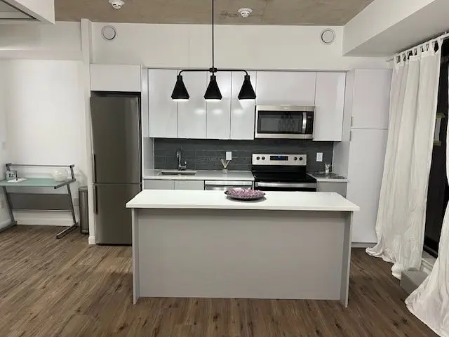 7 Erie AVE #708, Brantford, ON N3S 0K5