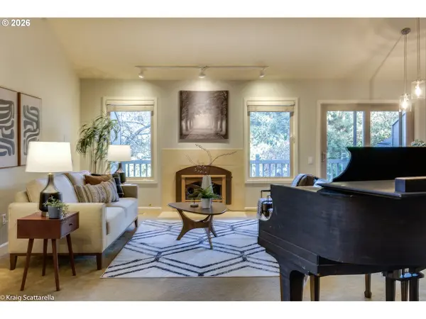 9814 SW QUAIL POST RD, Portland, OR 97219