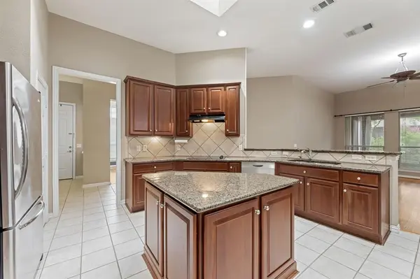 1458 Cattle Baron Court, Fairview, TX 75069