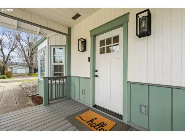 Roseburg, OR 97471,3730 AMBER LN