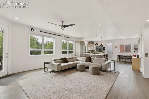 50 Sommerlyn RD, Colorado Springs, CO 80906