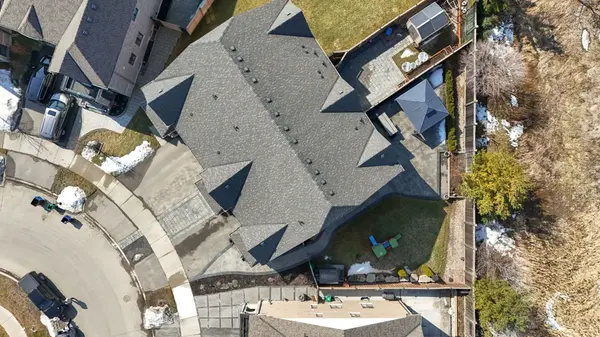 40 Morra AVE, Caledon, ON L7E 4K5