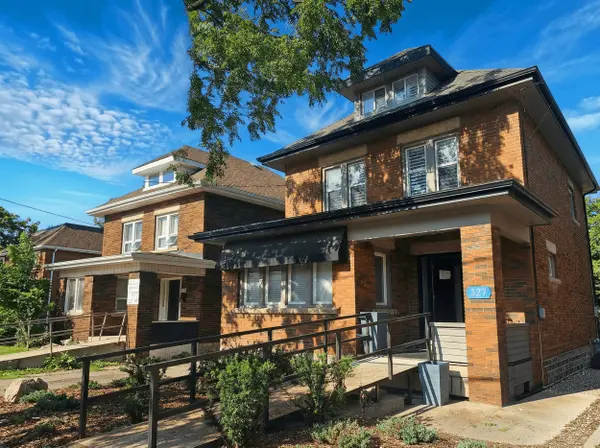 327 Woolwich ST, Guelph, ON N1H 3W4