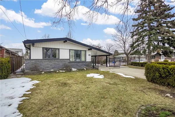 85 Ranchdale DR, Hamilton, ON L8V 2L9