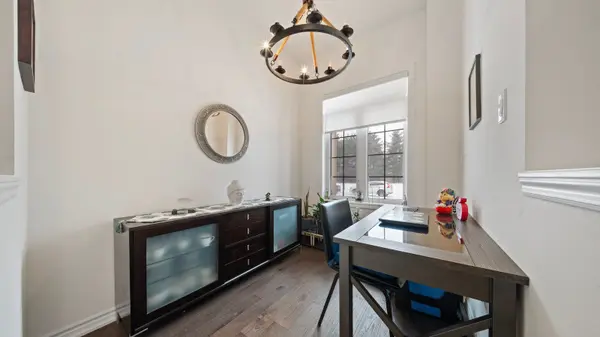 70 Stauffer RD, Brantford, ON N3V 0B4