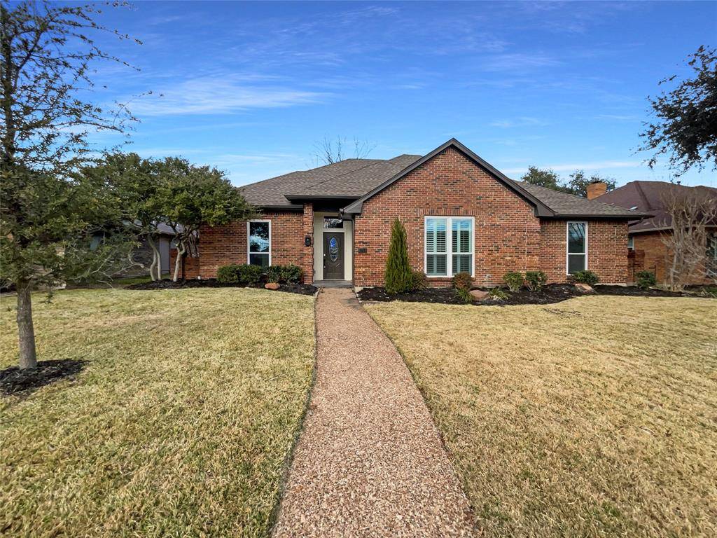 6211 Crested Butte Drive, Dallas, TX 75252