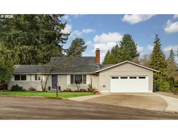West Linn, OR 97068,1220 FARRVIEW CT
