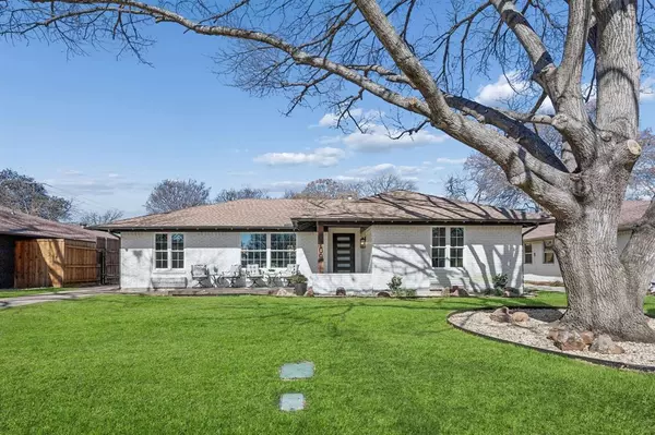 Dallas, TX 75214,6709 Belford Drive