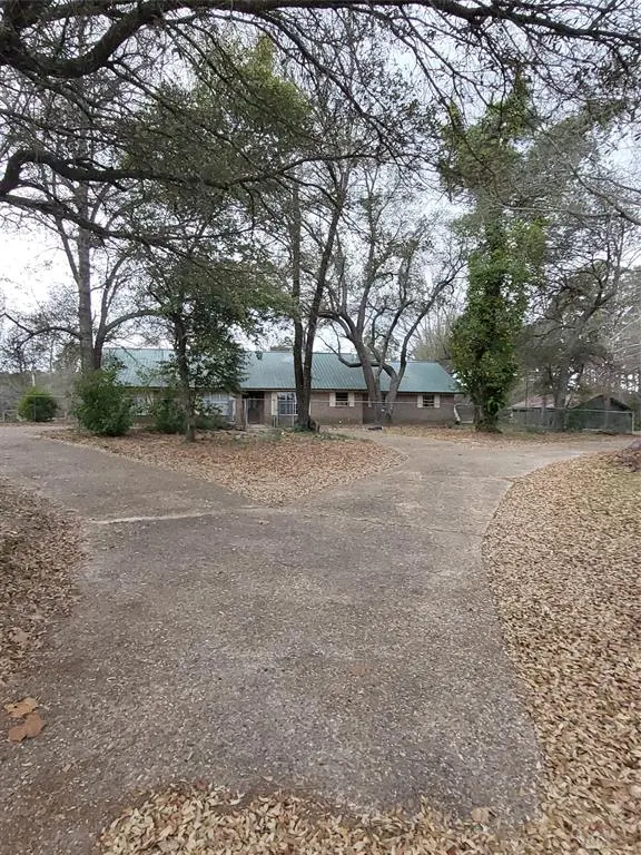 17481 Highway 1, Vivian, LA 71082