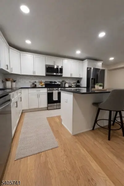 83 Bedford St, East Orange City, NJ 07018