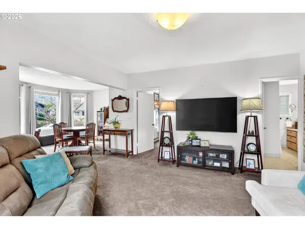 2820 NE OREGON ST, Portland, OR 97232