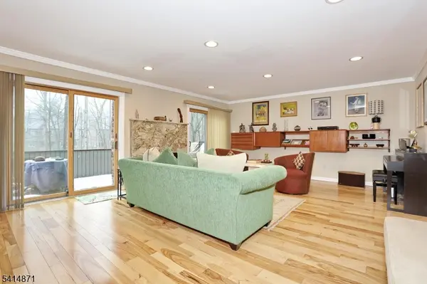 10 Romopock Ct, Mahwah Twp., NJ 07430