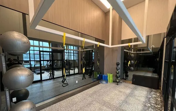 395 Dundas ST W #LPH12, Oakville, ON L6M 5R8