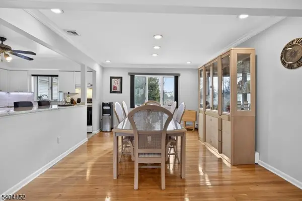 152 Claremont Ave, Saddle Brook Twp., NJ 07663