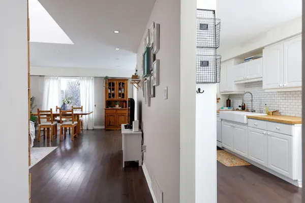 1821 Listowell CRES, Pickering, ON L1V 2Y2