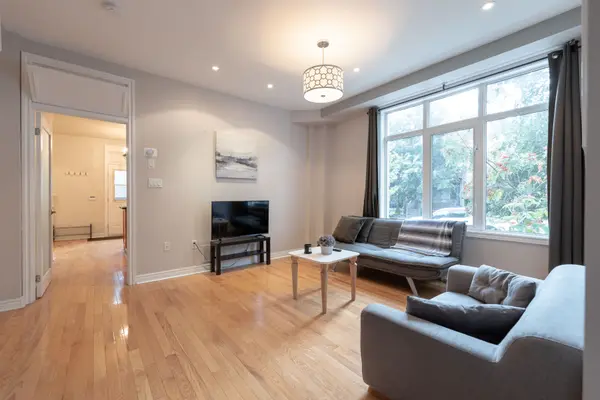 179 Hanson ST #Main, Toronto E02, ON M4C 1A7