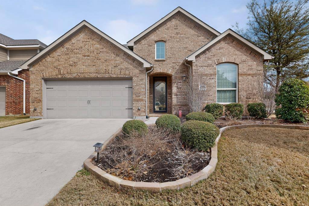 8729 James Drive, Lantana, TX 76226