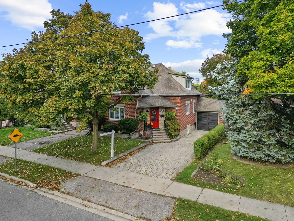 46 Elizabeth ST S, Brampton, ON L6Y 1R1