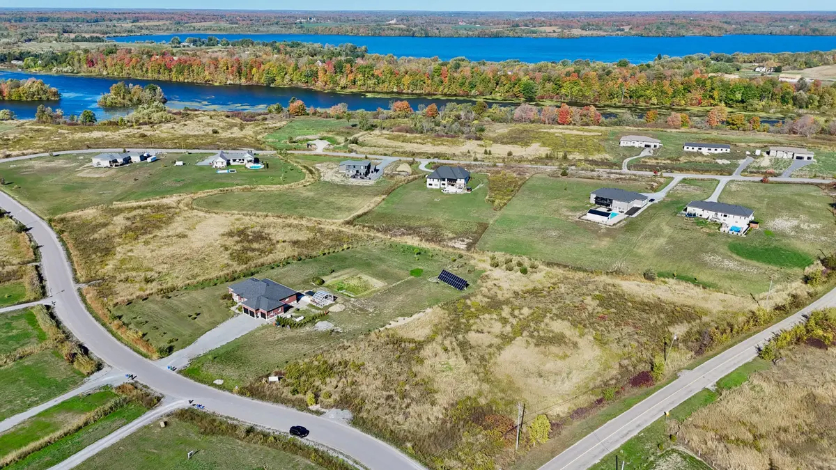 244 Mann DR, Kingston, ON K7L 4V3