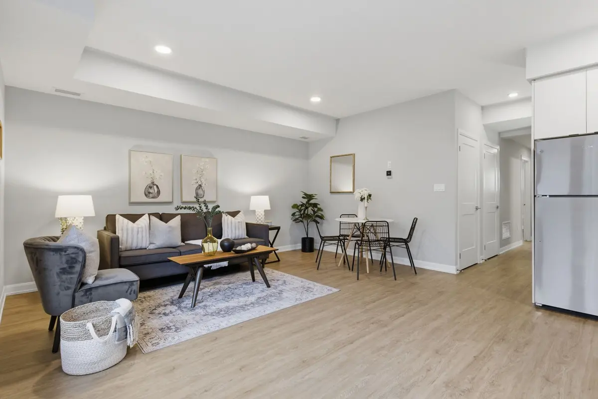 708 Woolwich ST #116, Guelph, ON N1H 3Z1