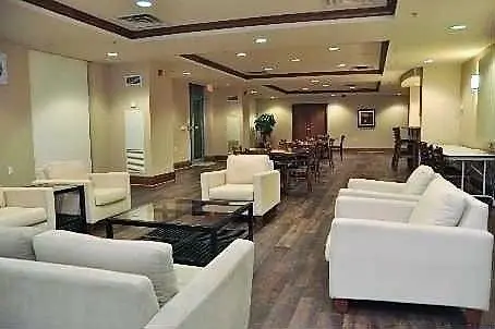 23 Oneida CRES #801, Richmond Hill, ON L4B 0A2