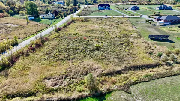 244 Mann DR, Kingston, ON K7L 4V3