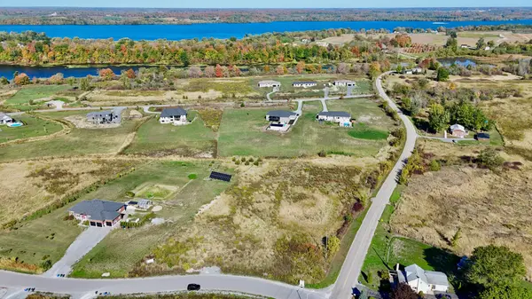 244 Mann DR, Kingston, ON K7L 4V3